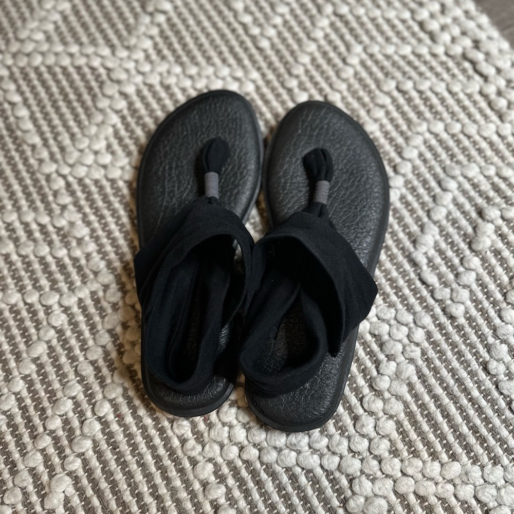 SANUK Yoga Sling Sandals (Black) Womens Size 8 - Amazing Condition